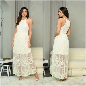 SLEEVELESS ALL OVER LACE MAXI DRESS